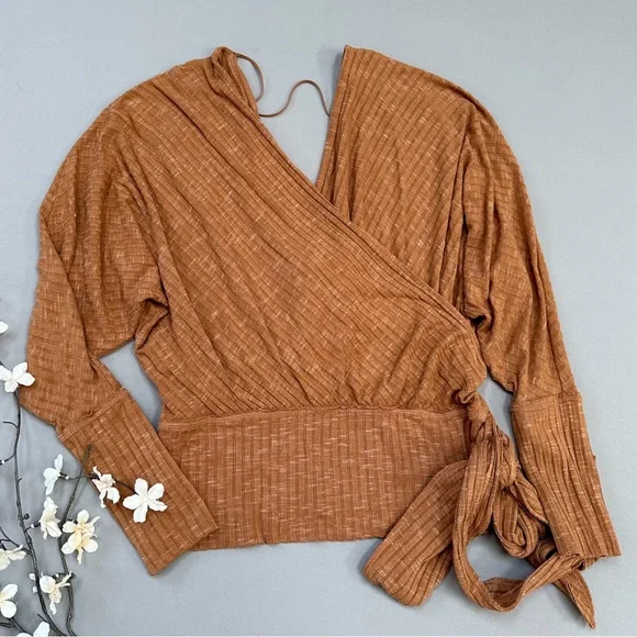 FREE PEOPLE East Coast wrap top in copper brown, S. - Picture 4 of 9